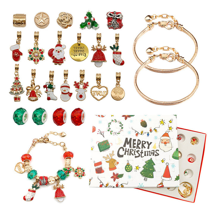 "Adventskalender för flickor med DIY-armband och julmotiv som jultomtar och snöflingor, perfekt för julnedräkning."