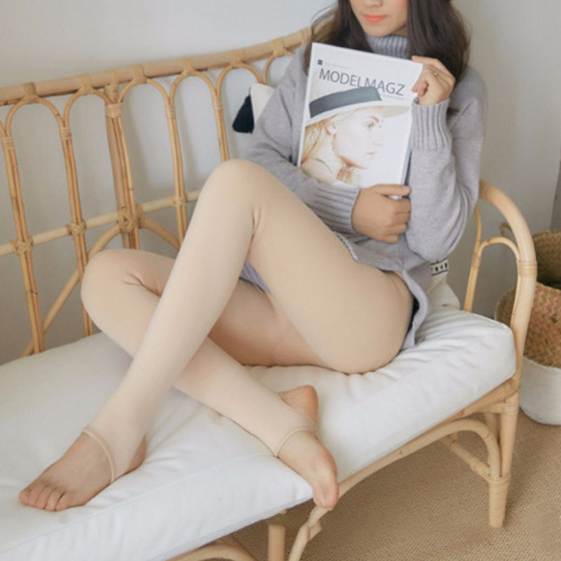 Dam vinter tights i svart, fejk genomskinliga, varma och bekväma, perfekt för att hålla stilen i kallt väder.