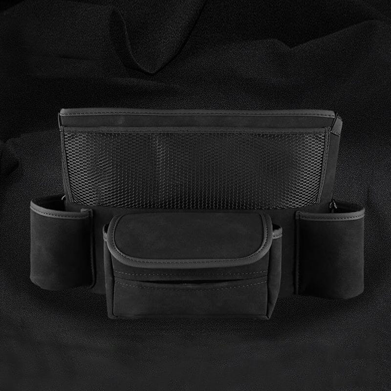 "Elegant läderbilförvaringsficka för säker körning, optimal för handväska och föremål, passar de flesta bilar."