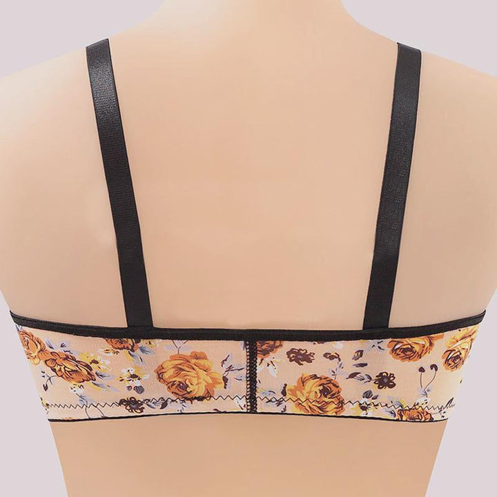 "Elegant push-up-bh för kvinnor med spets och framspänne, designad för stil och komfort. Perfekt för din underklädessamling."