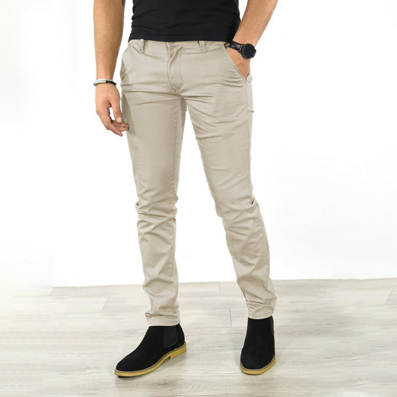 "Eleganta herrbyxor i högkvalitativ bomull i färger kaki, svart, vinröd, perfekt kombination av stil och komfort."