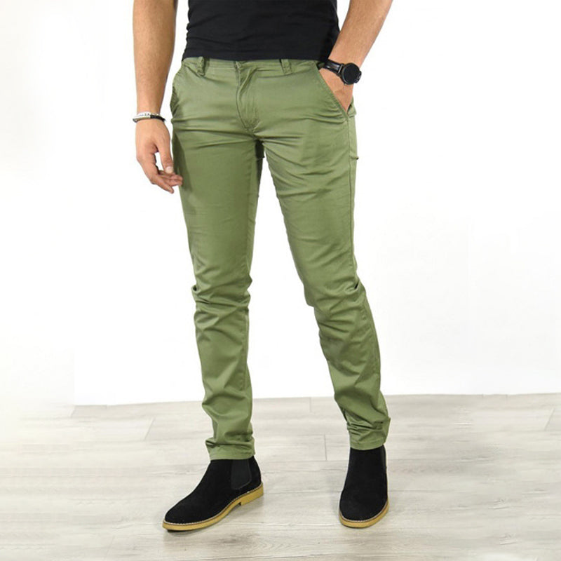 "Eleganta herrbyxor i högkvalitativ bomull i färger kaki, svart, vinröd, perfekt kombination av stil och komfort."