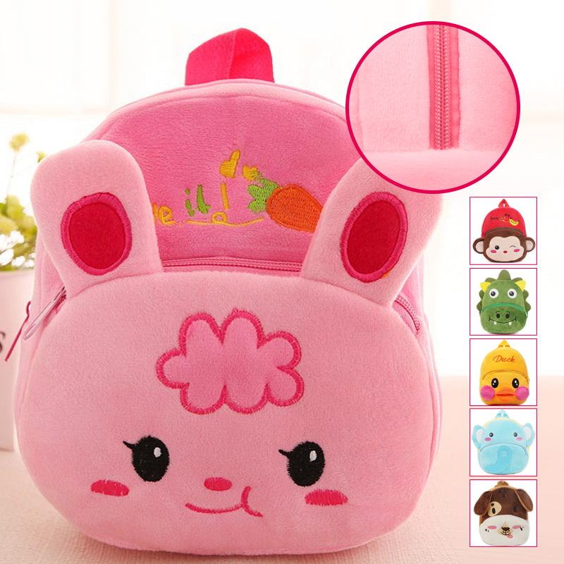 "Färgglad barnryggsäck i mjuk plysch med cartoon-djurtryck, justerbar rem och perfekt storlek för förskolebarn."