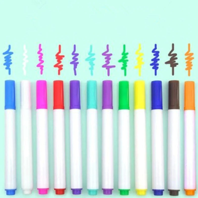 "Färgglad magisk ritbok för barn, med 12 tvättbara kritor, uppmuntrar kreativitet och är bärbar för resor."