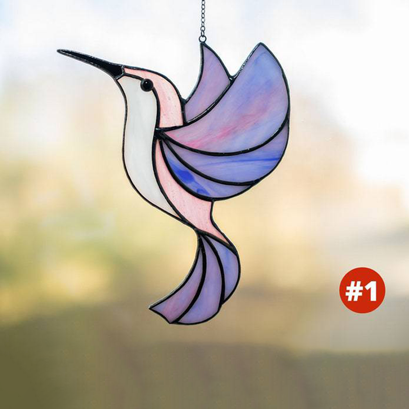 "Färgglatt kolibri fönsterhängsmycke i akryl, mångfärgat design, ger elegant touch till rummet. Perfekt för fågelälskare."