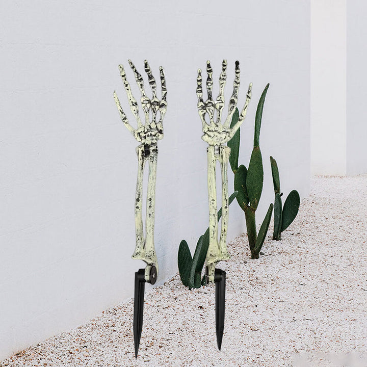 "Halloween Spökhandsljus för trädgården, solcellsdriven, ser ut som ett vitt spöke från marken. UV-beständig plast."