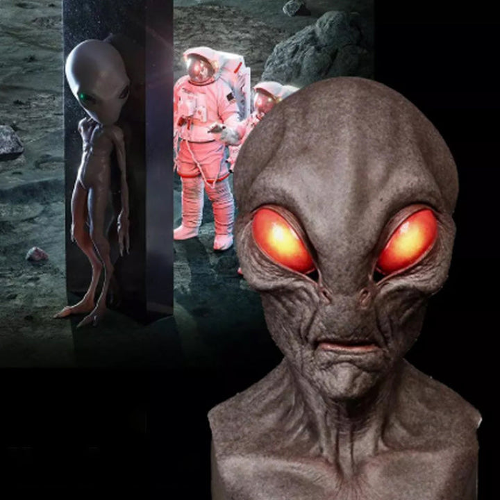"Handmålat främmande ansiktsskydd för Halloween, detaljerat realistiskt utseende, skrämmande mask för kostymer."