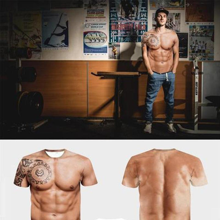 "Herr T-shirt med muskeltatuering och 3D print, realistiskt muskelmönster, livfullt färgsatt, unikt och stilsäkert plagg."