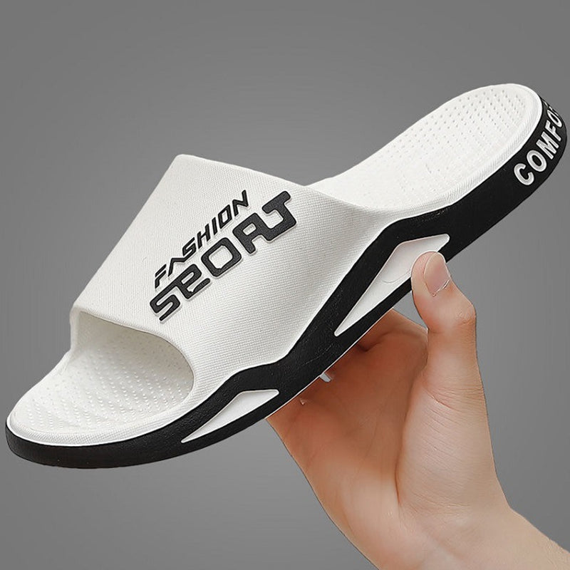 "Herrar sportiga sandaler i PVC med halkfritt grepp, svart och blå design, perfekta för sommar och strandutflykter."