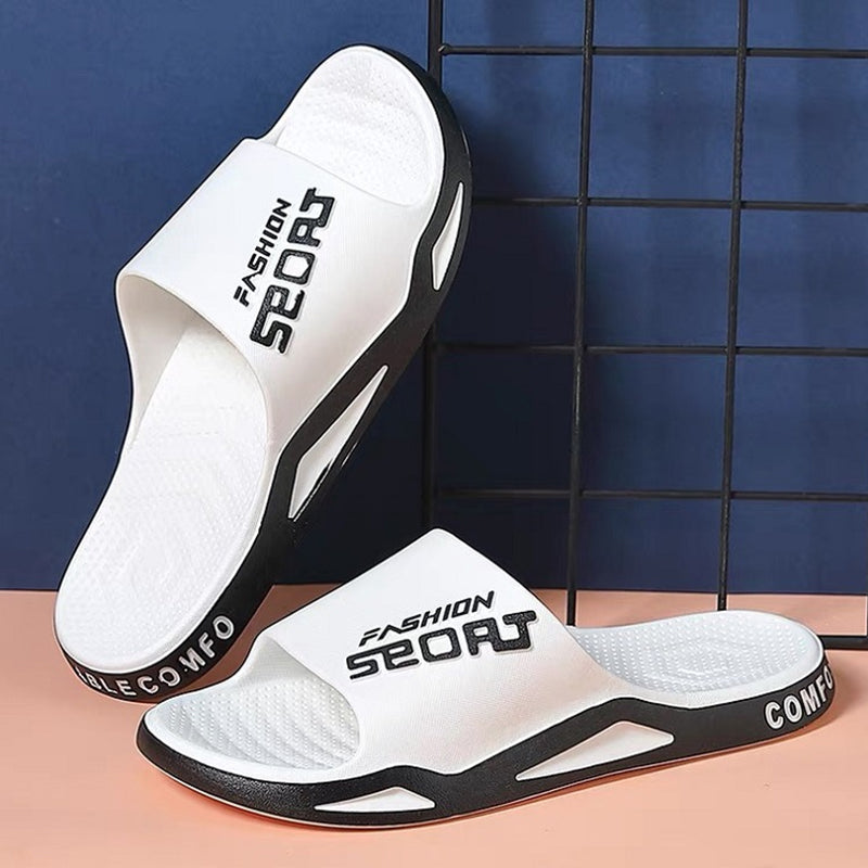 "Herrar sportiga sandaler i PVC med halkfritt grepp, svart och blå design, perfekta för sommar och strandutflykter."