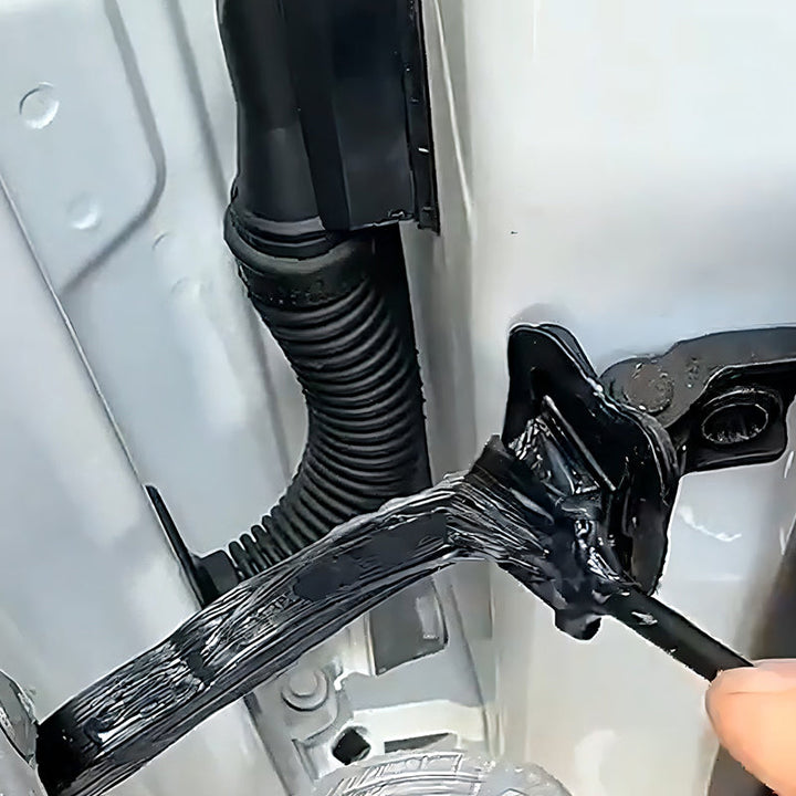 "Högpresterande litiumfett för bilar med grön färg i burk, förbättrar bilens prestanda och säkerställer jämn körning."