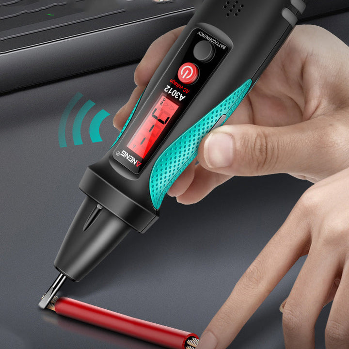 "Intelligent kretsdetektor med ljus- och larmsignal i svart yta, visar visuell indikator och alarm för kretsproblem."