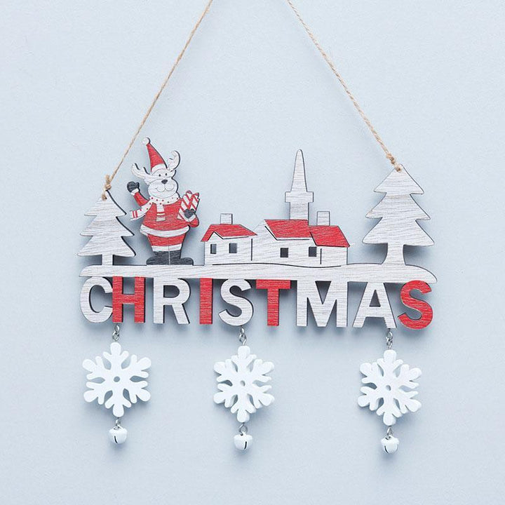 "Jul Välkommen Ornament av Trä - Festlig naturinspirerad dörrdekoration med tomtar och snöflingor, enkelt att hänga."