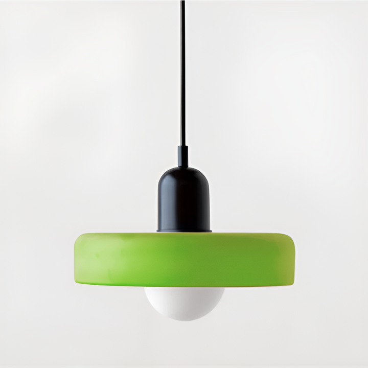 Justerbar glaslampa, taklampa, elegant design. Mjukt ljus, modern inredning.
