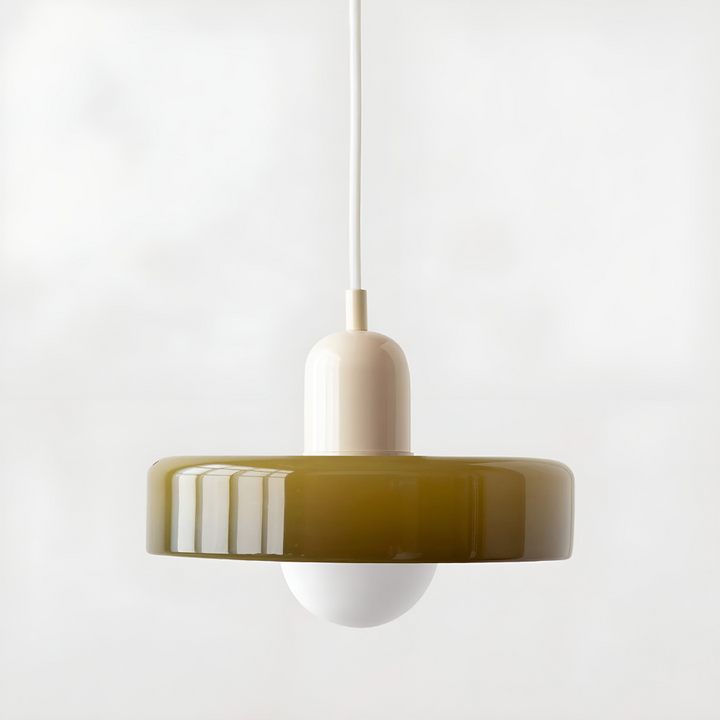 Justerbar glaslampa, taklampa, elegant design. Mjukt ljus, modern inredning.