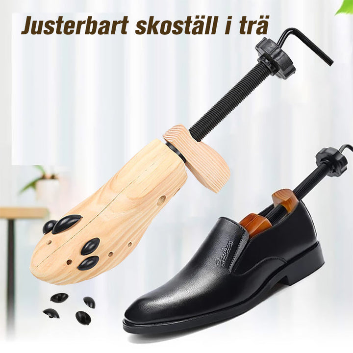 Justerbar skobår i naturligt trä med elegant yta. Passar alla skotyper och justeras för optimal passform.