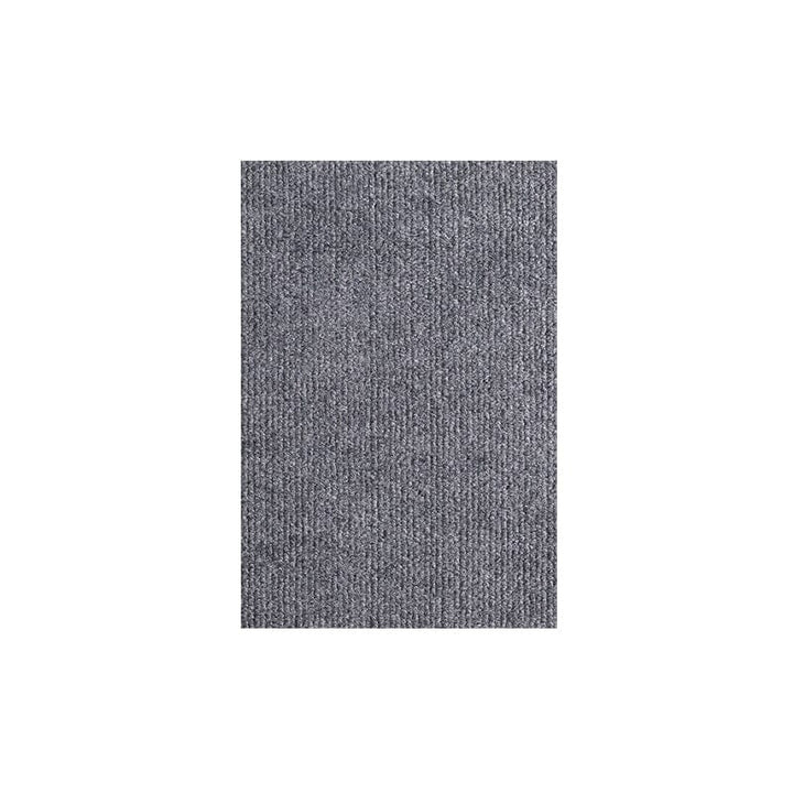 "Klösmatta för katter i polyester, finns i khaki, ljusgrå och mörkgrå. Hållbar lösning för skydd av möbler."