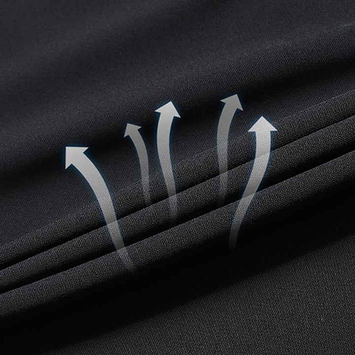 "Mäns sommar sportshorts med elastisk midja, avslappnad passform, svart färg, framifrån, lämplig för träning och vardag."