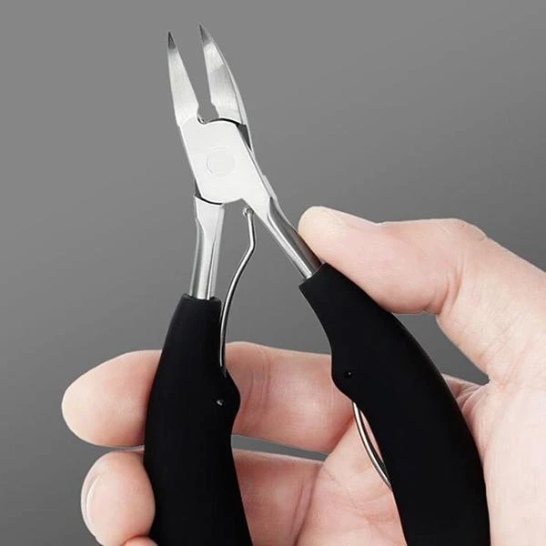 "Nagelklippare i medicinskt stål, ergonomiskt handtag, precisionsklippare för inåtväxande och tjocka naglar."