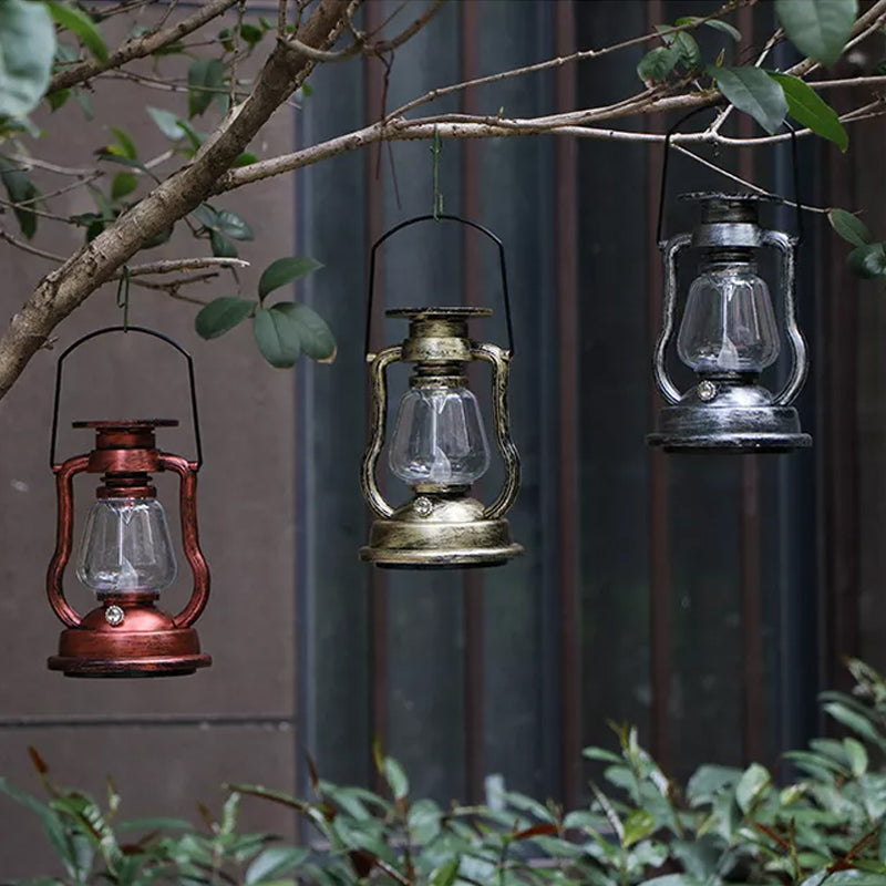 "Retro solcellsdriven fotogenlampa med LED, vattentät; antik finish i brons, guld, rost, silver; perfekt för utomhusbelysning