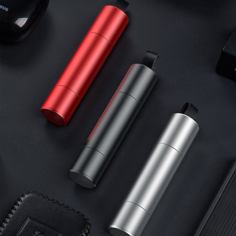 "Röd och grå 2-i-1 bilfönsterkross och säkerhetsbältesklippare, kompakt för nödsituationer i fordon."