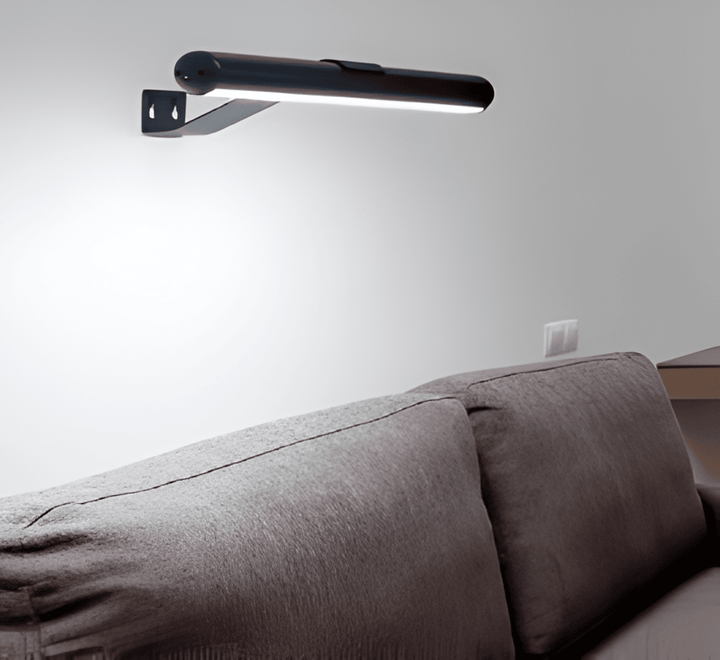 Sladdlös LED-vägglampa, modern & roterbar design.  Mjukt, behagligt ljus. Enkel installation.