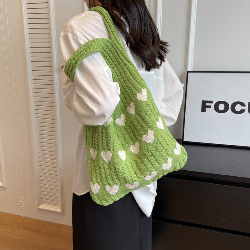 "Stickad kärlek tygkasse i vintage Hobo-stil för damer, beige färg, mjukt akrylfiber och polyester, trendig accessoar."