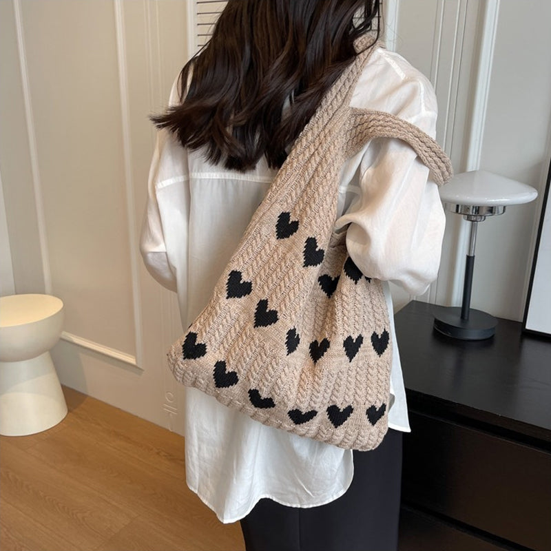 "Stickad kärlek tygkasse i vintage Hobo-stil för damer, beige färg, mjukt akrylfiber och polyester, trendig accessoar."