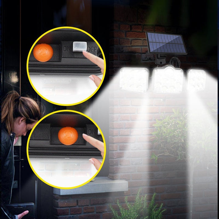 "Trippel LED solcellsvägglampa för utomhusbruk, modern design med sensor. Energieffektivt ljus för säker belysning."