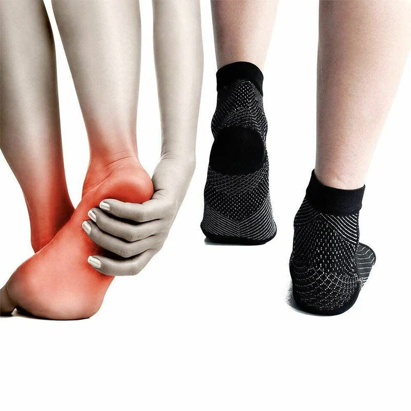 "Unisex smärtlindrande kompressionsstrumpor i svart, vit och röd; stödjande och komfortabla för dagligt bruk."