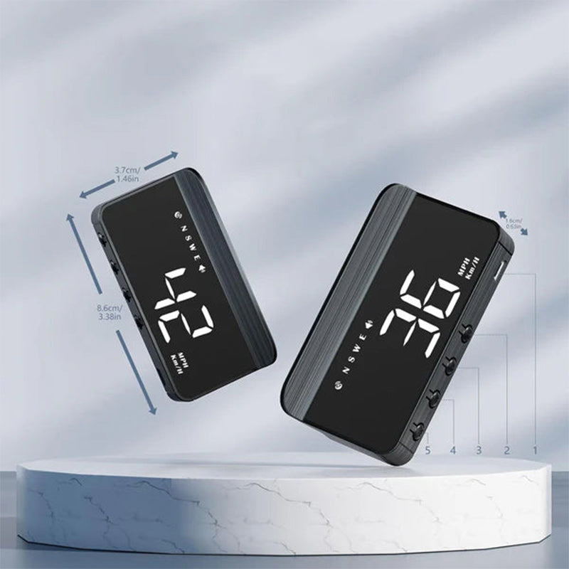 "Universal holografisk hastighetsmätare projicerad på vindruta, modern design för bilinteriör, enkel installation."