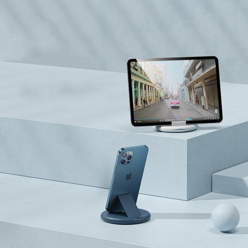 "Vit och blå mini multifunktionell förvaringsbox för digitala prylar med flera kablar och inbyggt telefonställ."