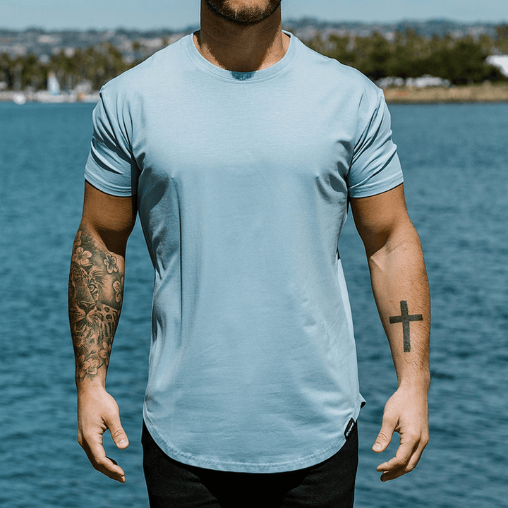 ESSENTIAL T-SHIRT MED DROP-CUT